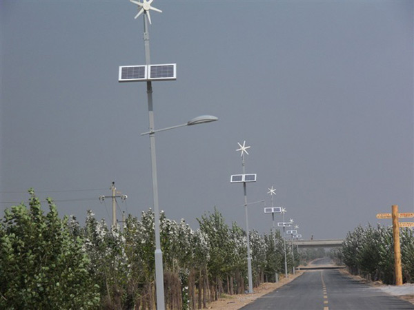 太陽能路燈